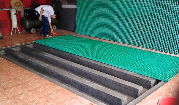 橫向鋪設(shè)洗車房格柵